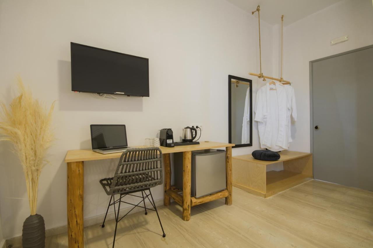 Olive Grove Suites Boutique Hotel Moraitika Exterior photo