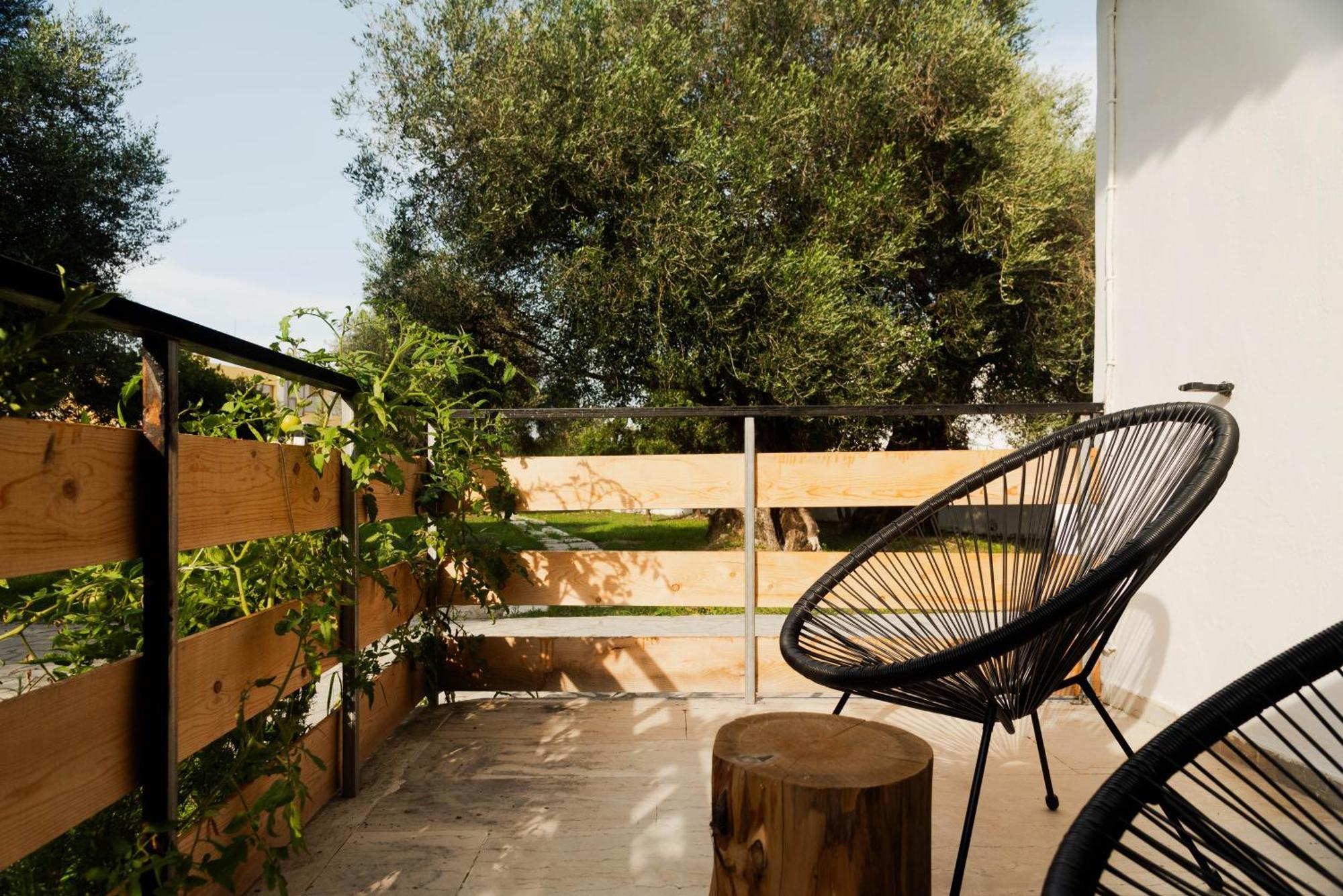 Olive Grove Suites Boutique Hotel Moraitika Exterior photo
