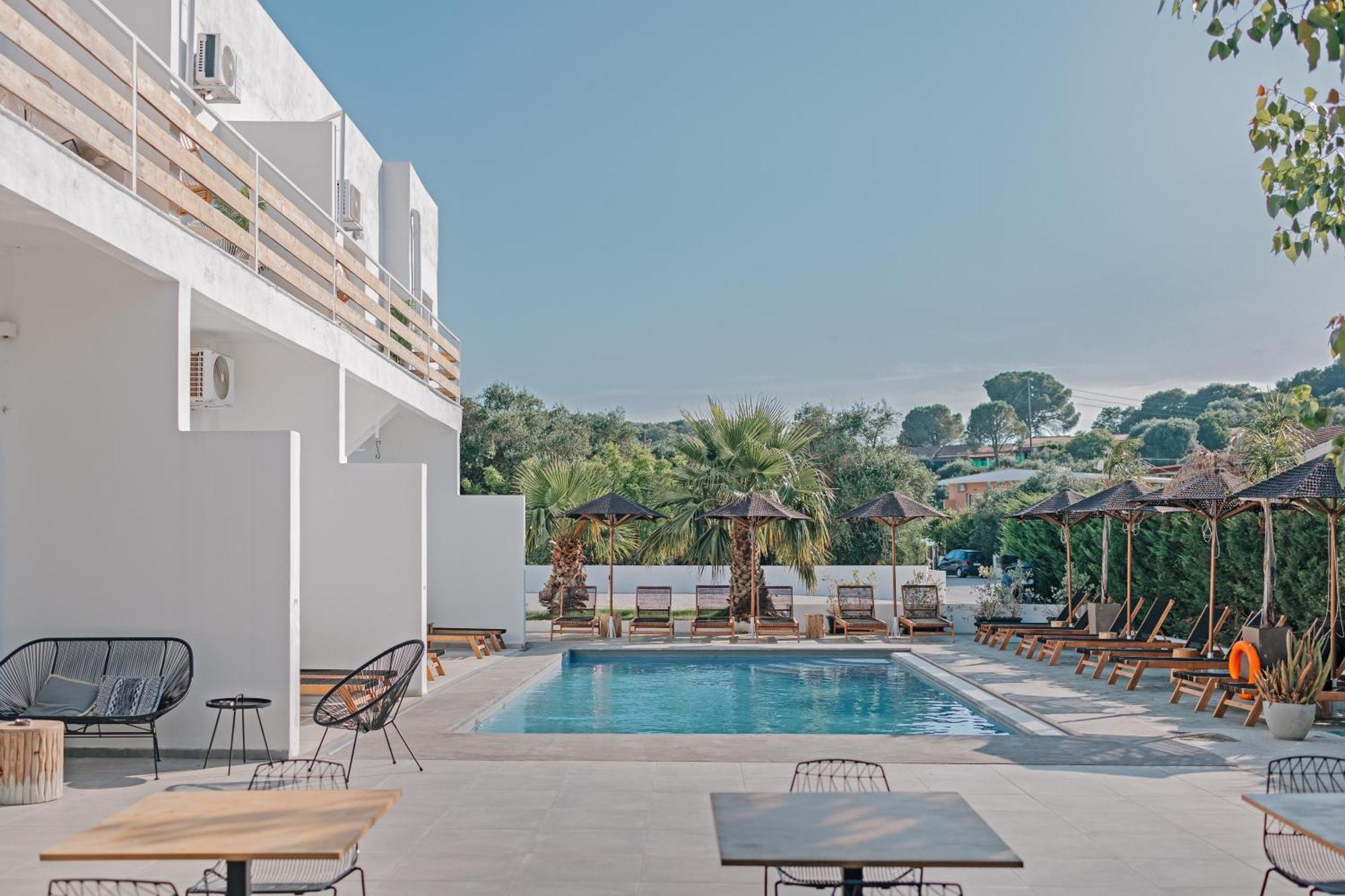 Olive Grove Suites Boutique Hotel Moraitika Exterior photo